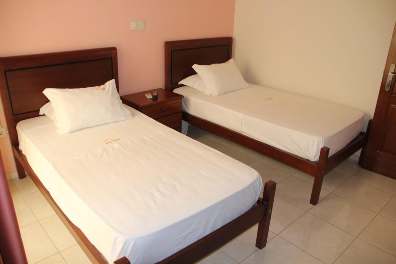Restaurante Residencial Nova Cidade Porto Novo Dış mekan fotoğraf