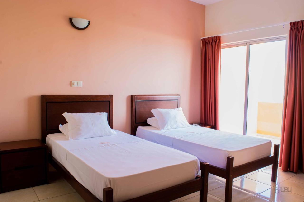 Restaurante Residencial Nova Cidade Porto Novo Dış mekan fotoğraf
