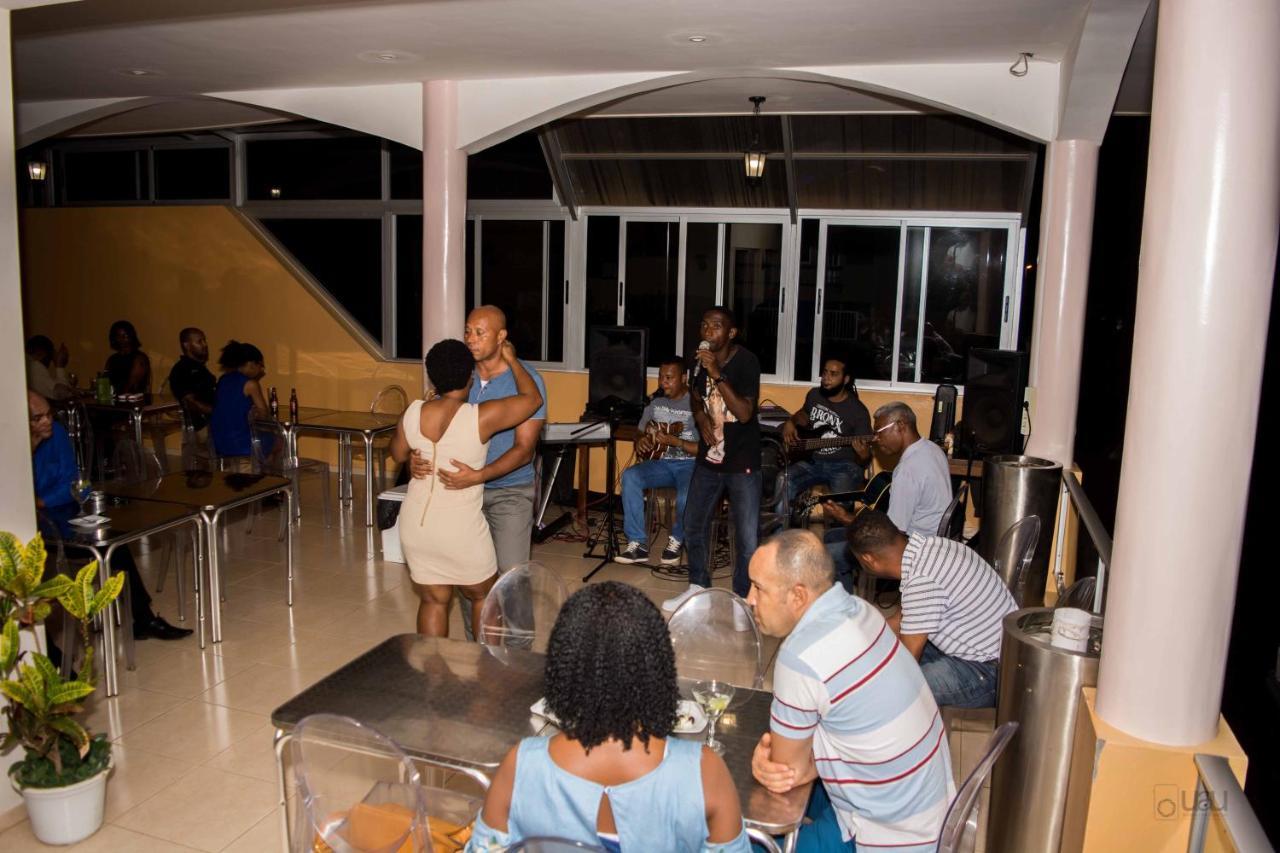 Restaurante Residencial Nova Cidade Porto Novo Dış mekan fotoğraf