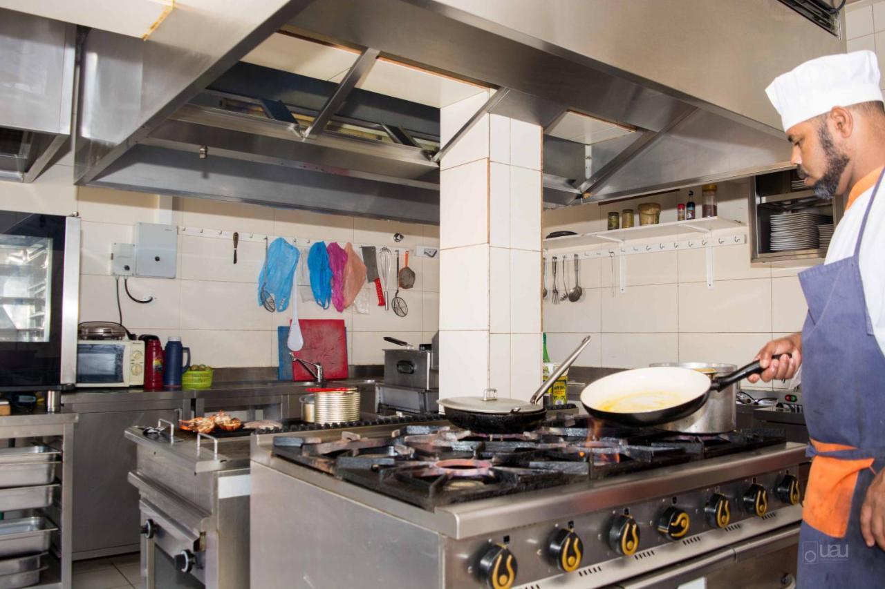 Restaurante Residencial Nova Cidade Porto Novo Dış mekan fotoğraf